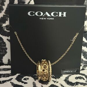 Coach gold 3 ring barrel necklace